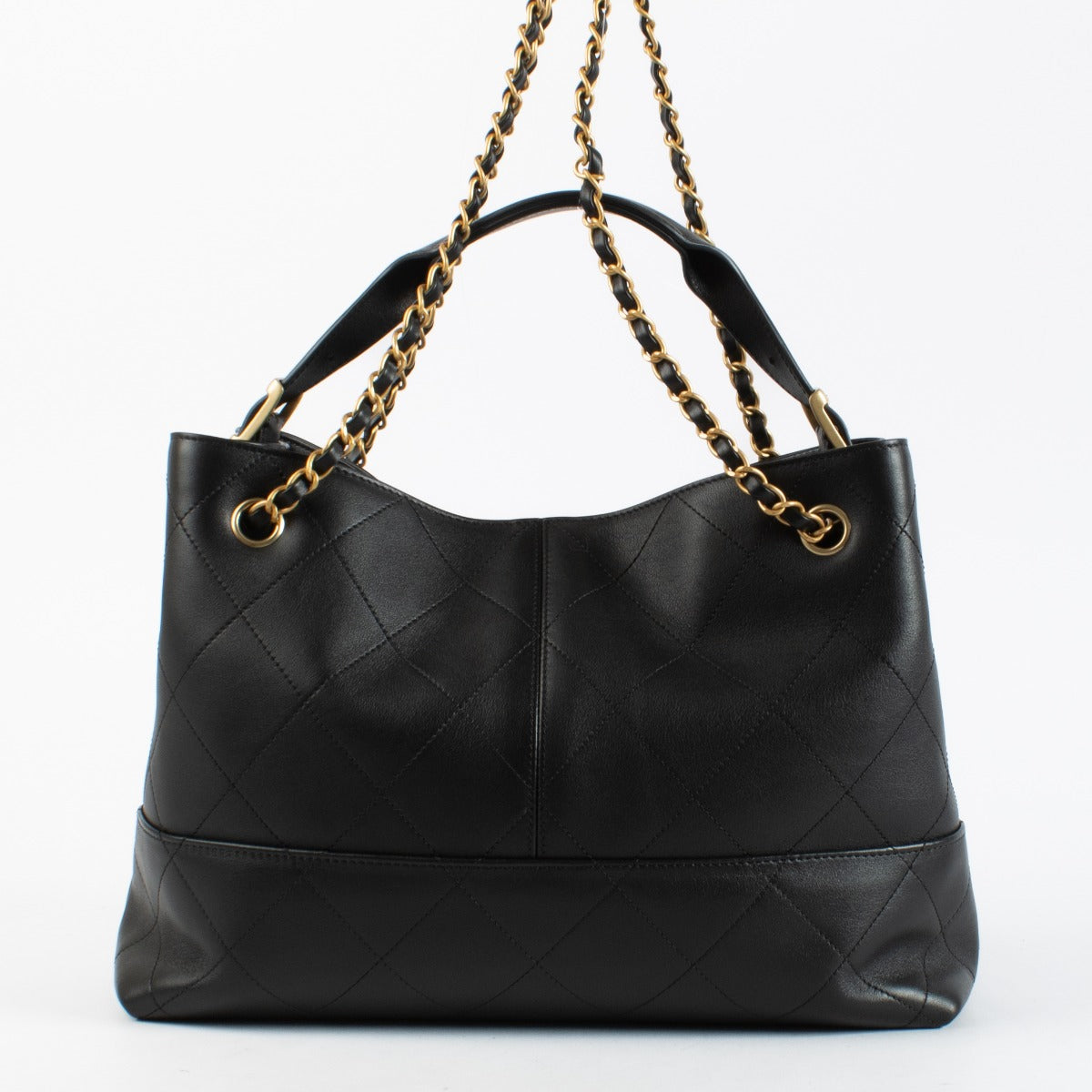 Authentic preloved Chanel Black Leather Shopping Bag on Labellov.com