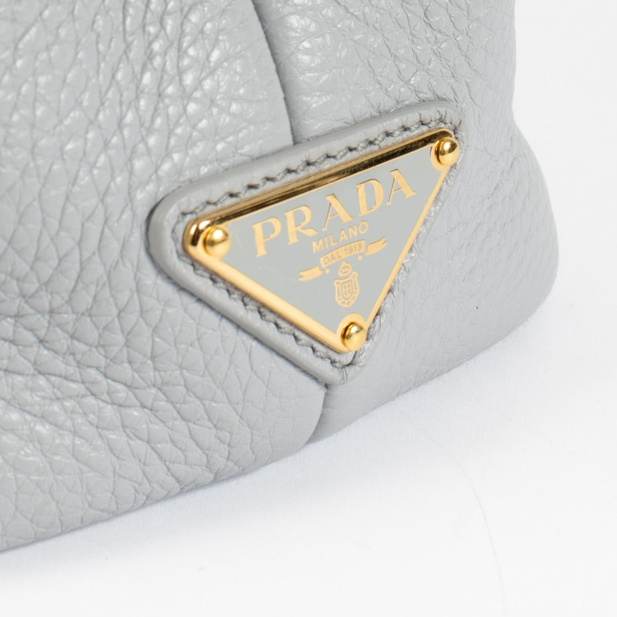 Authentic pre-loved Prada Small Tote Grey/Lila on Labellov.com