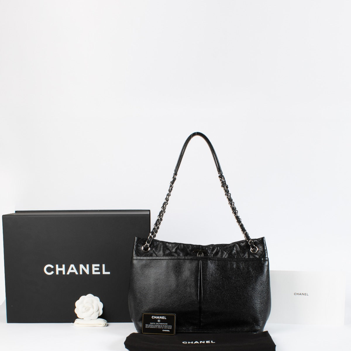 Chanel Zwart Glanzend Kaviaar Natural Beauty Tote Bag