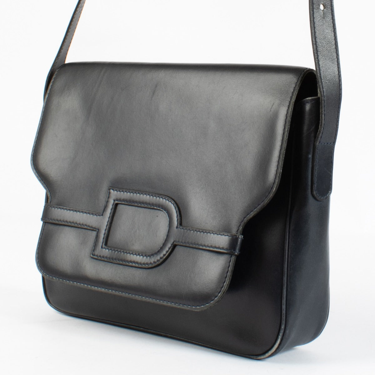 Authentic pre-loved Delvaux Blue Vintage Flap Bag on Labellov.com