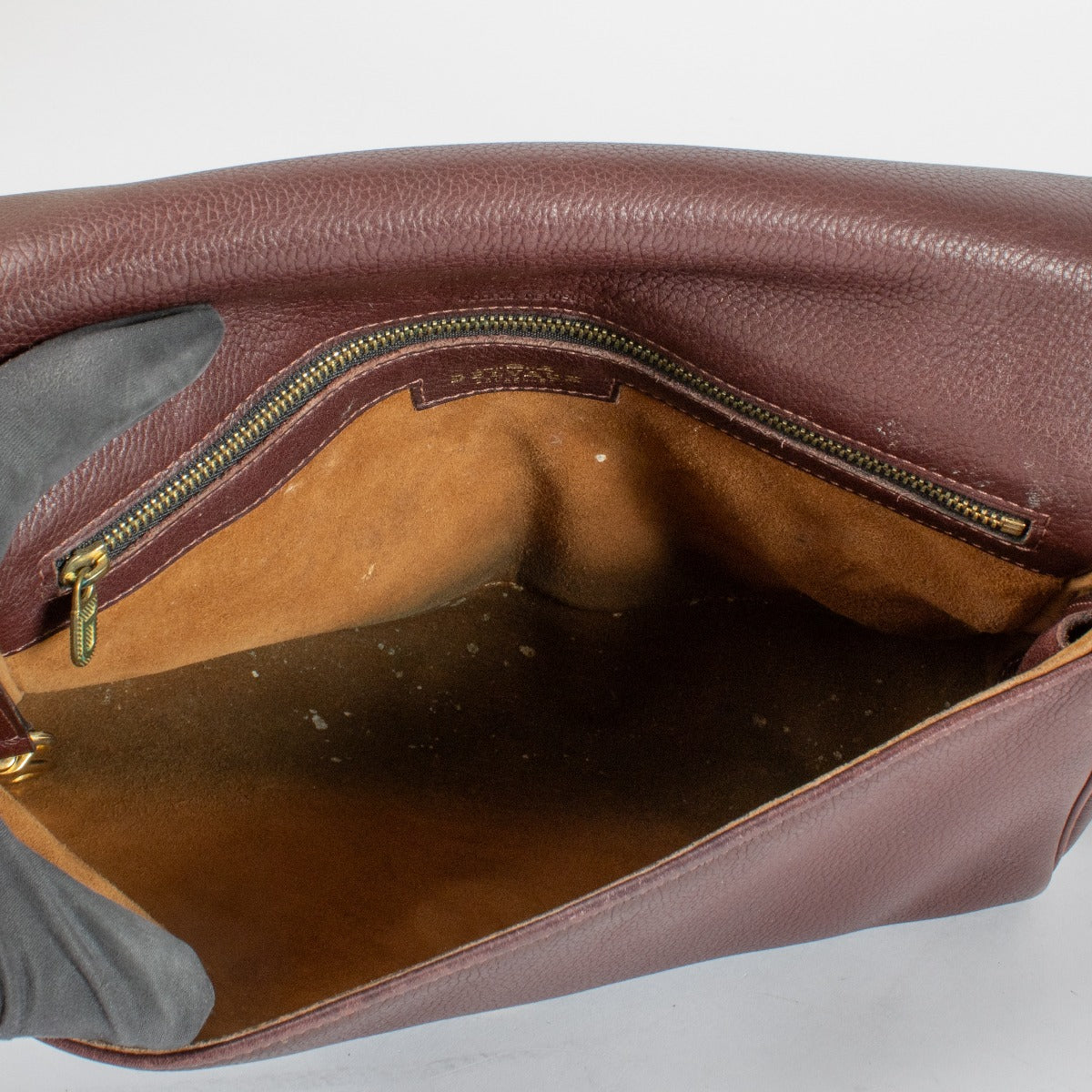 Authentic preloved Delvaux Burgundy Passerelle Bag on Labellov.com