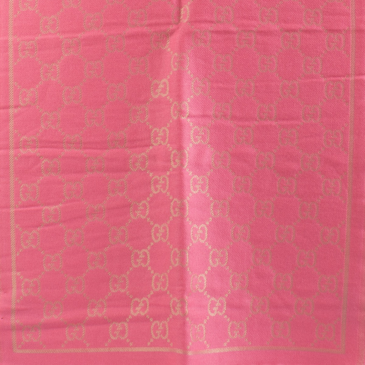 Authentic pre-loved Gucci Hot Pink GG Monogram Scarf on Labellov.com
