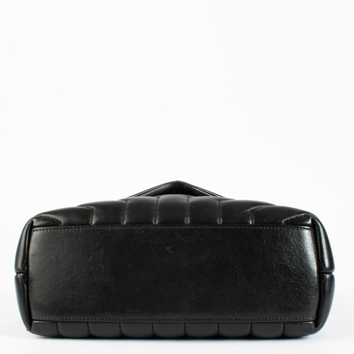 Authentic pre-loved Saint Laurent Black Loulou Small Bag on Labellov.com