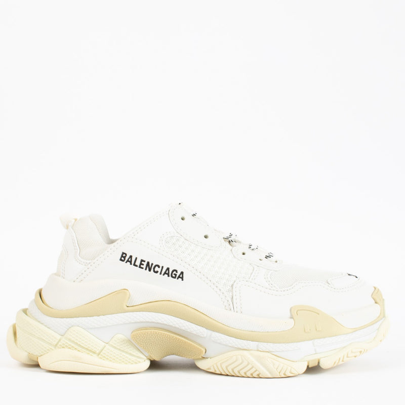 Authentic preloved Balenciaga White Triple S Sneakers - Size 38 on Labellov.com