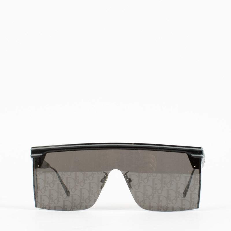 shop 100% authentic second hand Christian Dior Black DiorClub M1U Sunglasses on Labellov.com