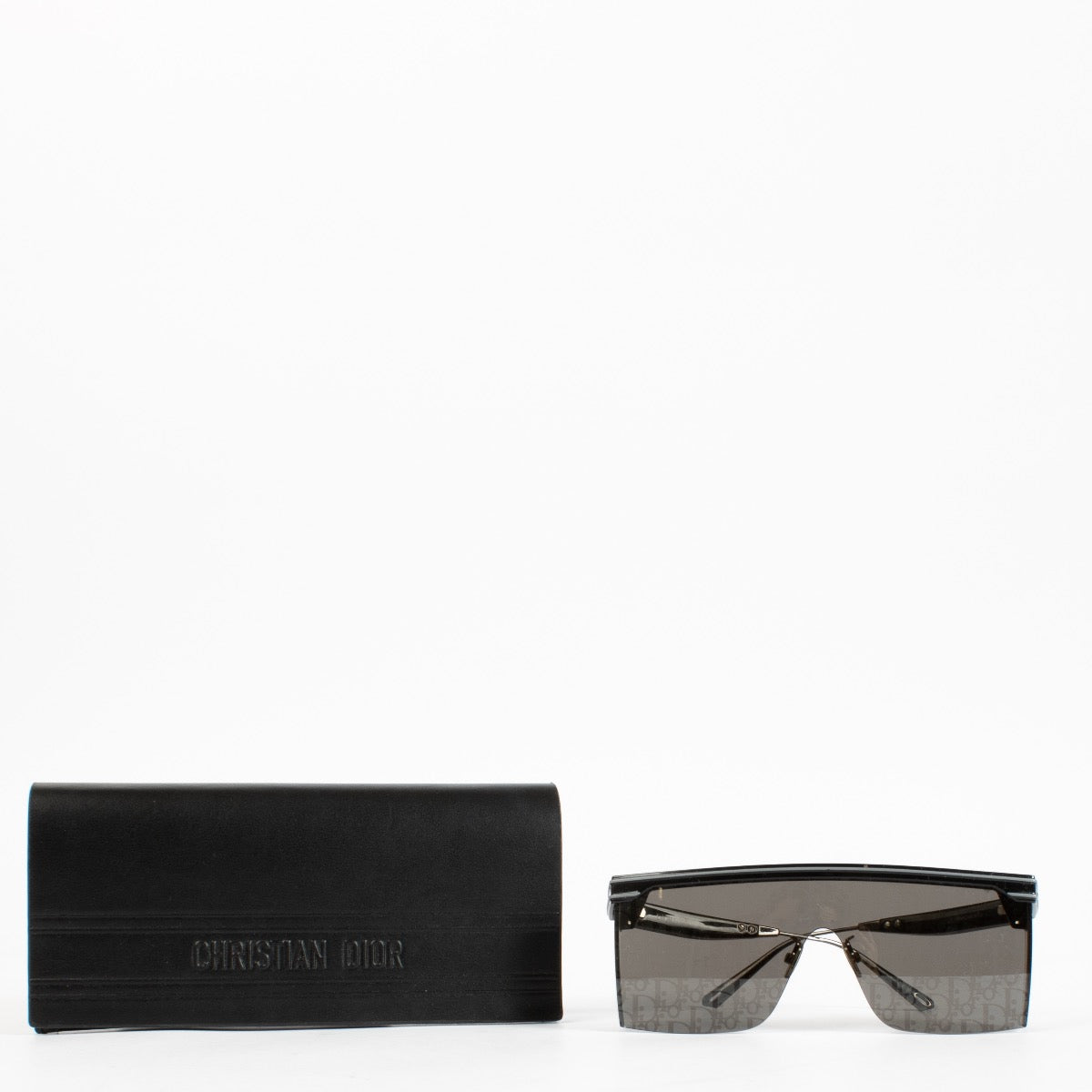 shop 100% authentic second hand Christian Dior Black DiorClub M1U Sunglasses on Labellov.com