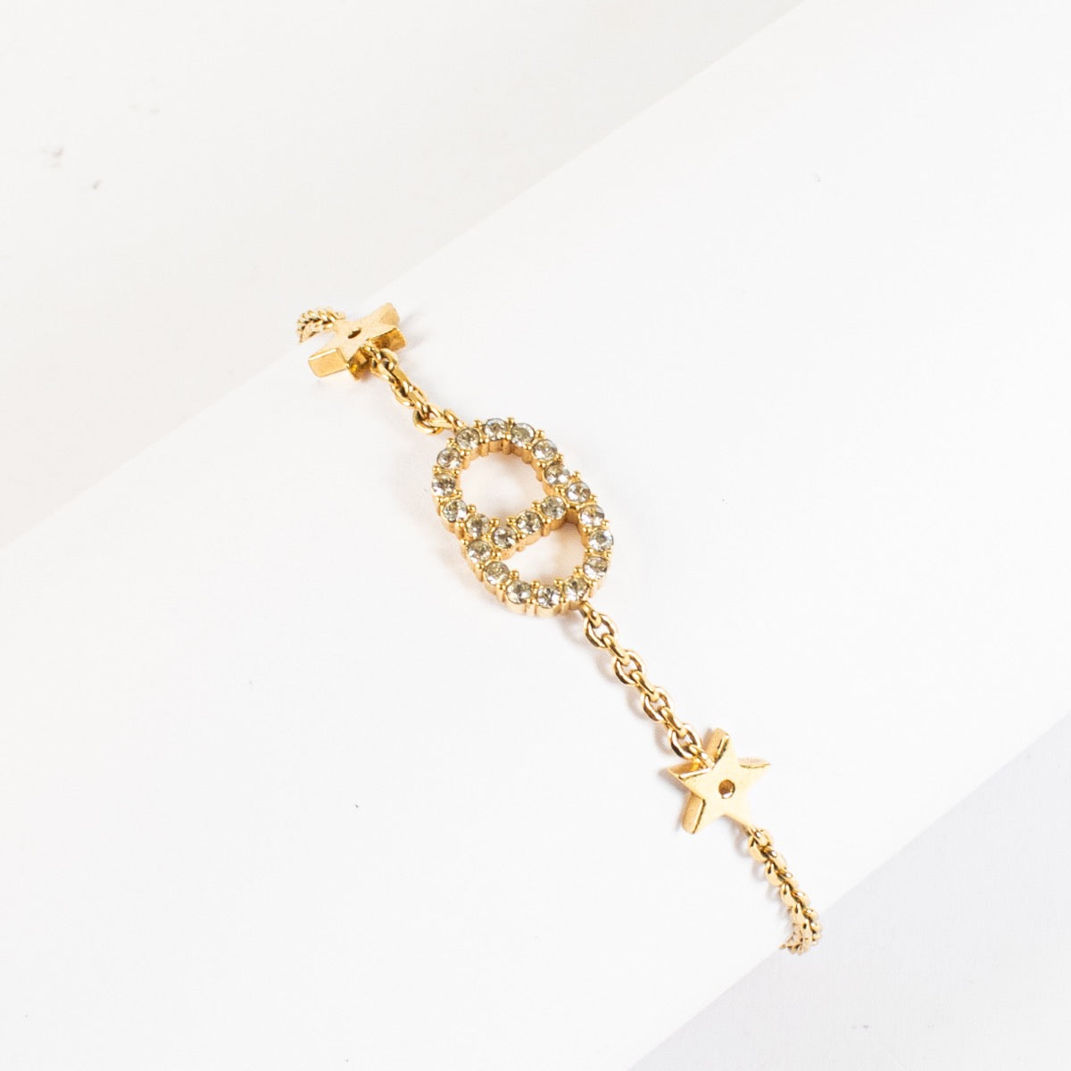 shop 100% authentic second hand Christian Dior Gold Star Bracelet on Labellov.com