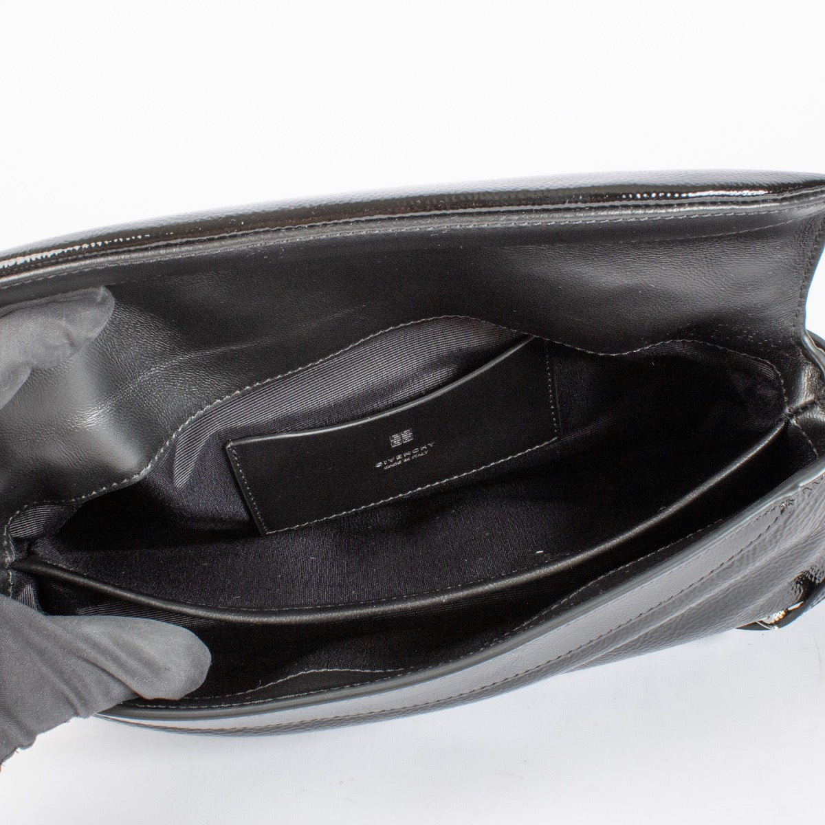 Authentic preloved Givenchy Black P'tit Voyou Small Bag on Labellov.com