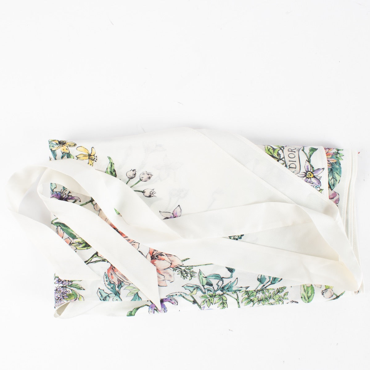 Authentic Second Hand Silky Christian Dior Flower Top – One Size Fits All on Labellov.com