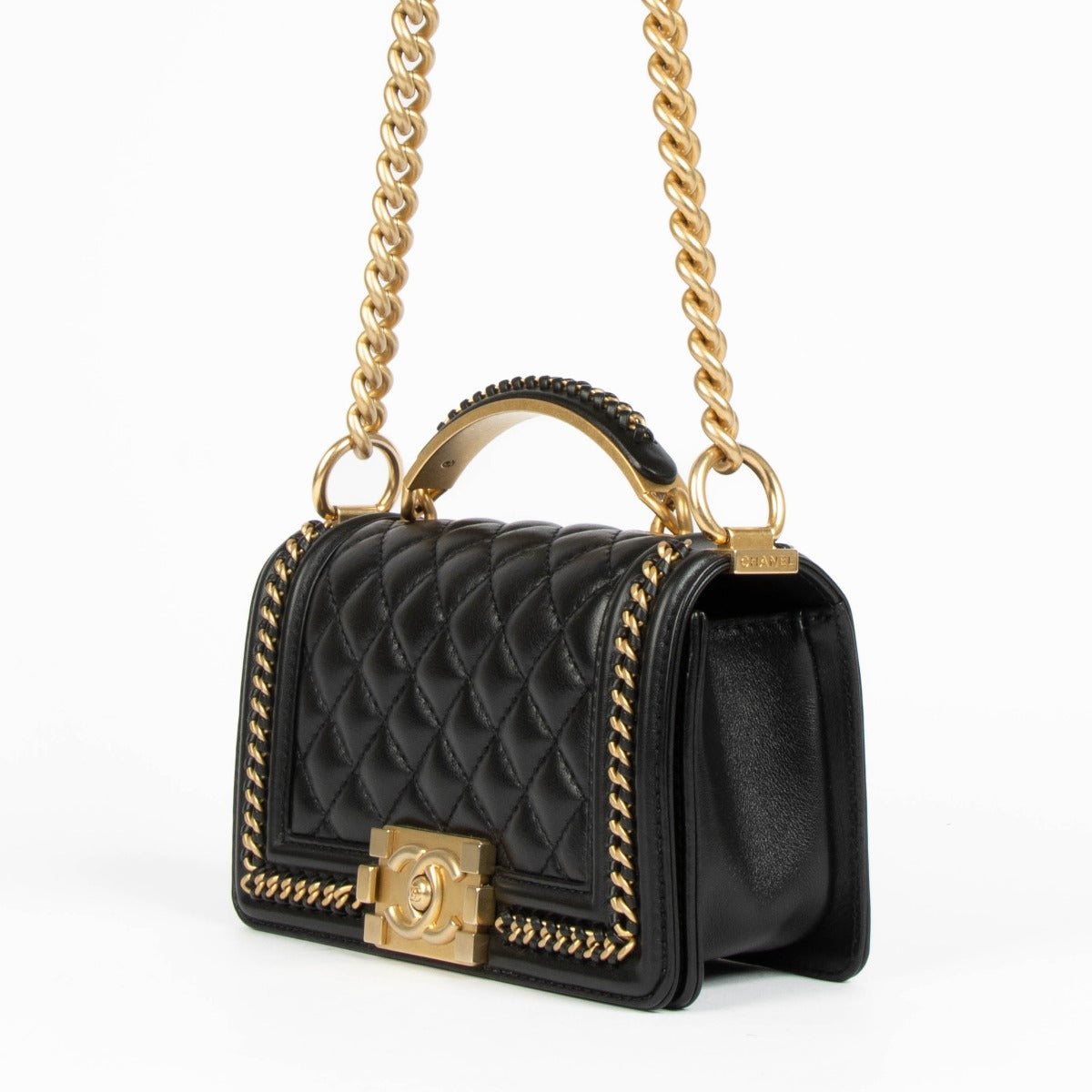 Sac Chanel Boy petit modèle avec anse en veau noir et chaîne entrelacée