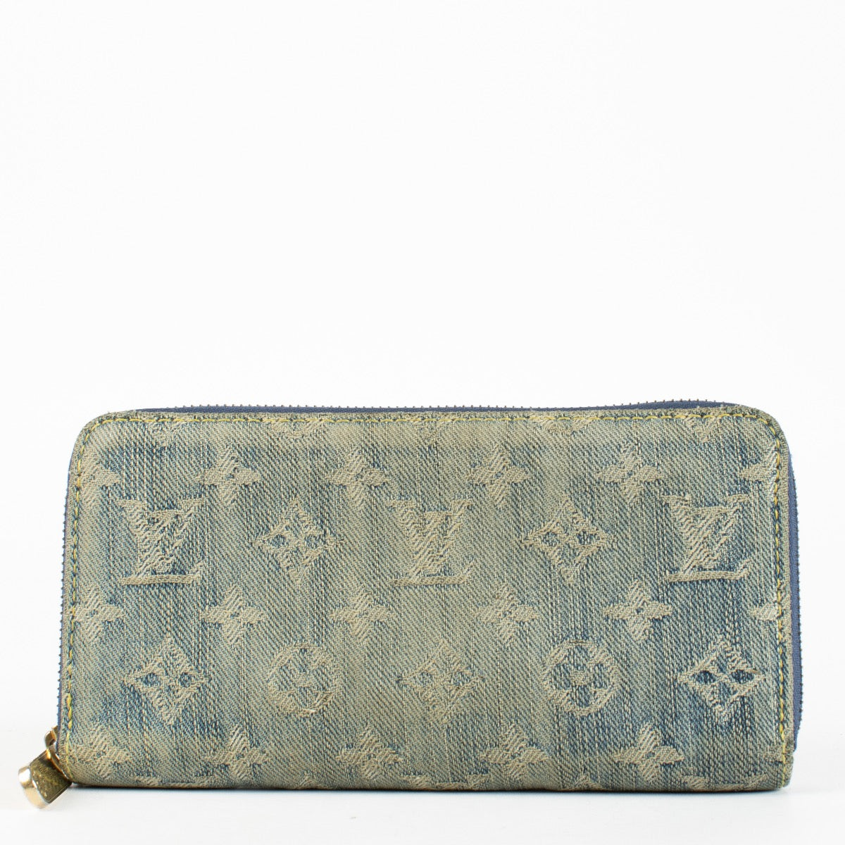Authentic pre-loved Louis Vuitton Denim Monogram Wallet on Labellov.com