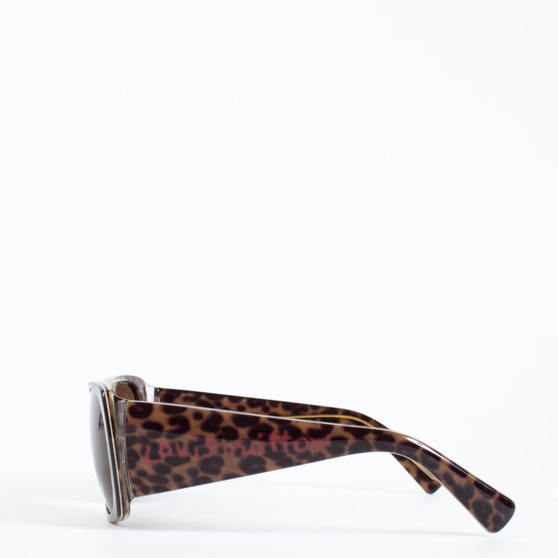 Louis Vuitton Marquise sunglasses in brown with leopard-print frame and case at Labellov.com