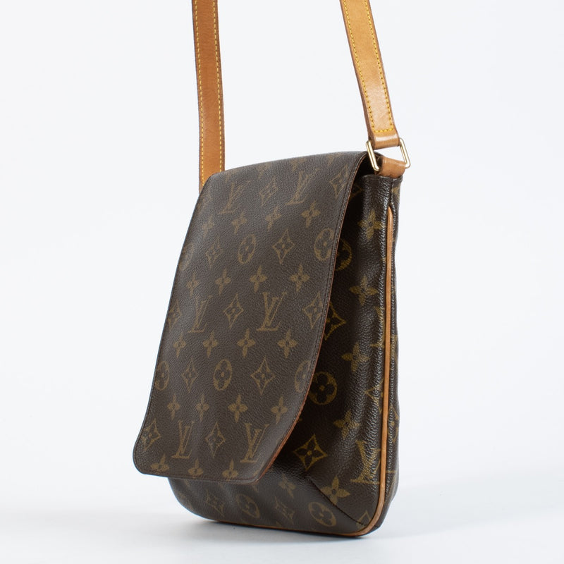 Authentic pre-loved Louis Vuitton Monogram Salsa Mussette PM on Labellov.com