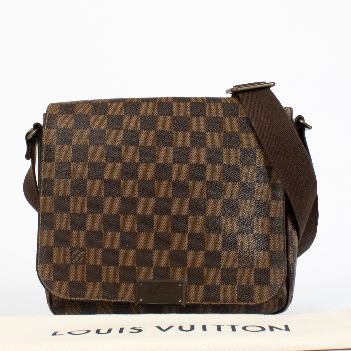 authentic preloved Louis Vuitton Damier Ebene District PM Bag on Labellov.com