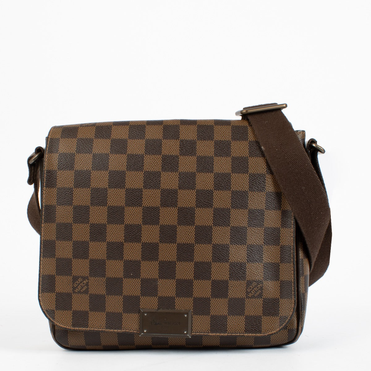 authentic preloved Louis Vuitton Damier Ebene District PM Bag on Labellov.com