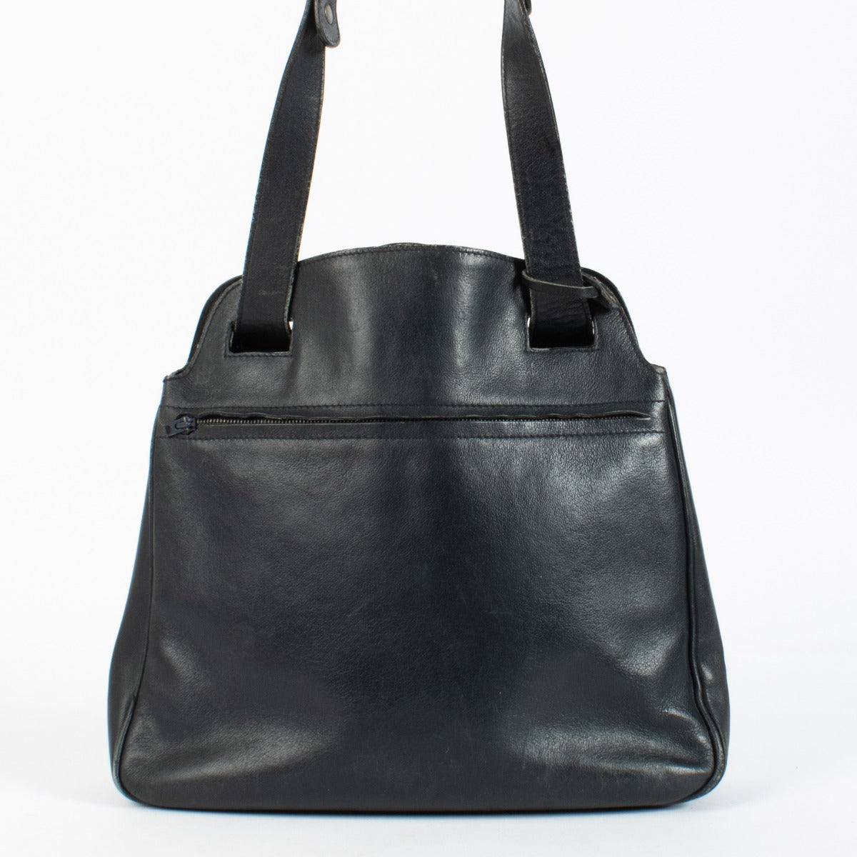 Shop the authentic Delvaux blue leather shoulder bag at Labellov.com.