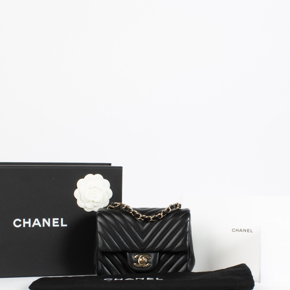 Sac à main Chanel Classique Mini Carré Noir Chevron