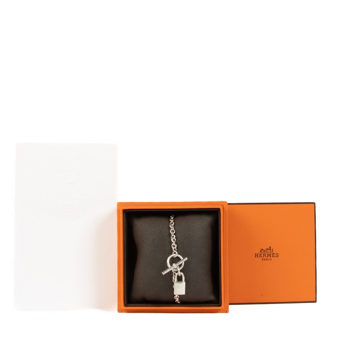 Shop 100% authentic second-hand Hermès Silver Cadenas Bracelet in size ST on Labellov.com