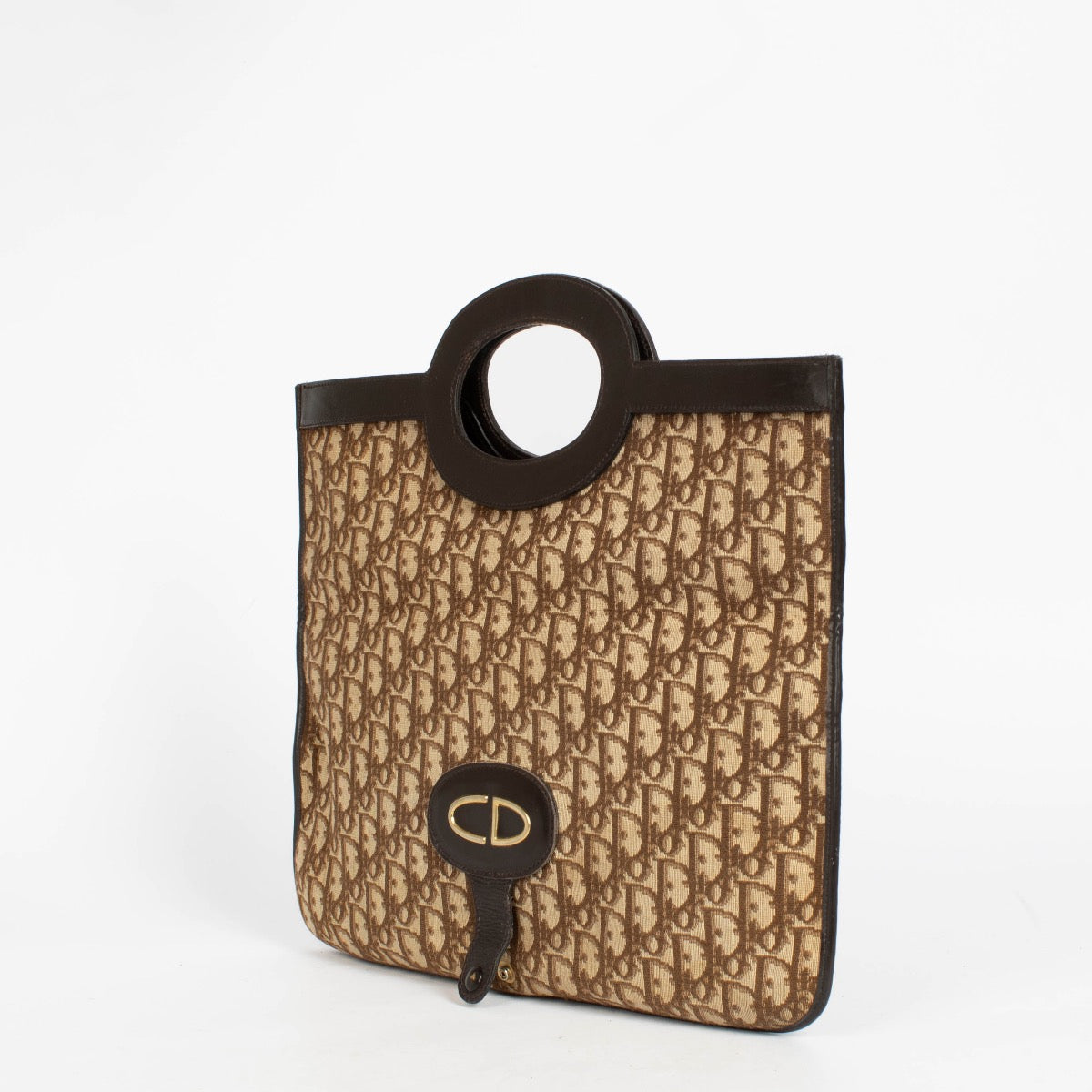 Shop the authentic Christian Dior Brown Oblique Vintage Fold Clutch on Labellov.com