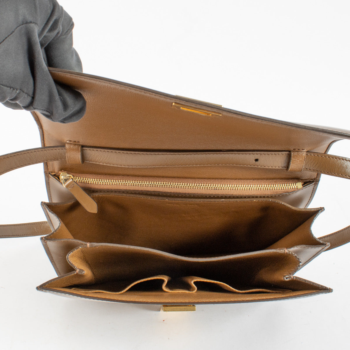 Sac Classic moyen en veau brillant marron Celine