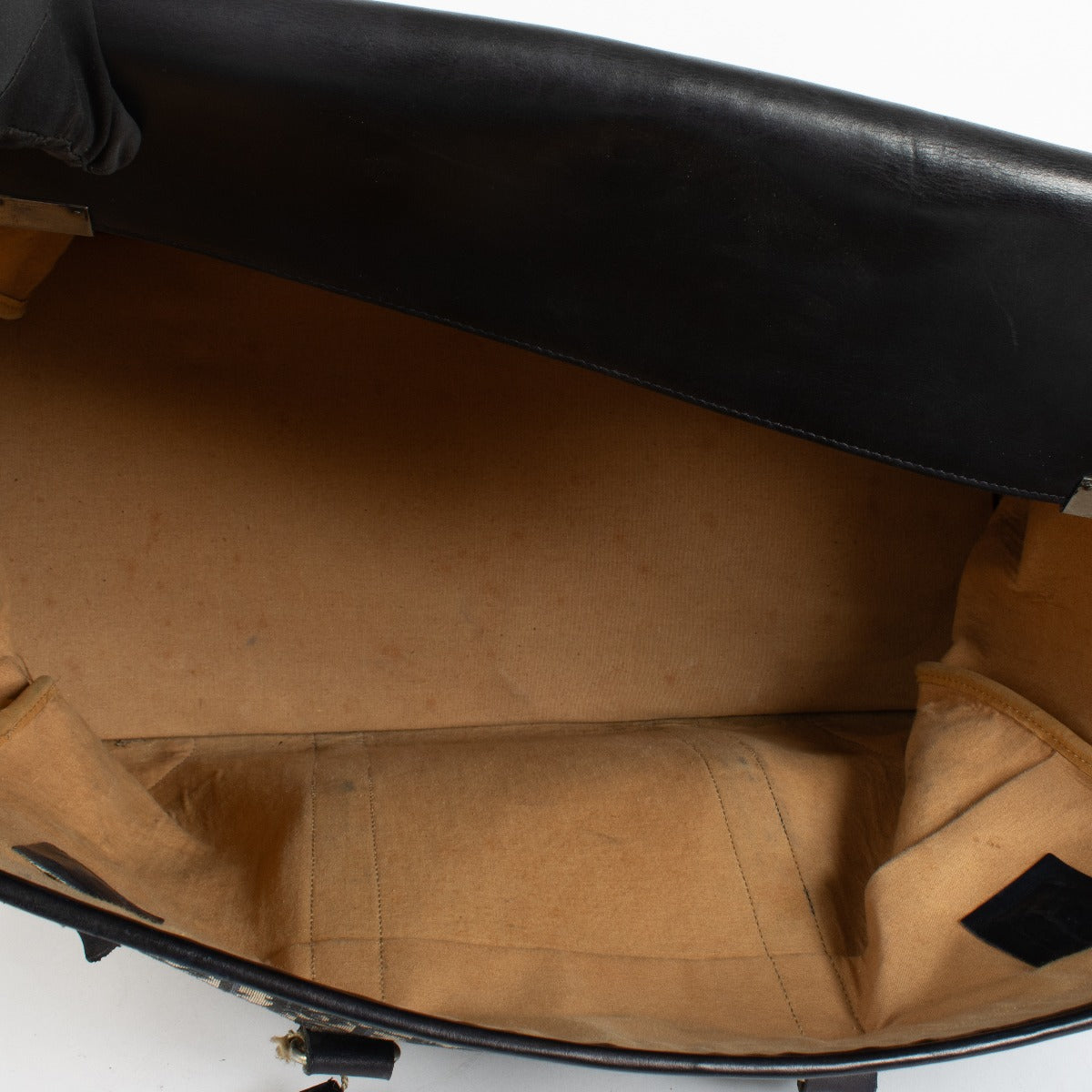 Authentic second-hand Christian Dior Blue Oblique Travel Bag on labellov.com