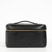 Authentic pre-loved Chanel Black Caviar Vintage Vanity Case on Labellov.com