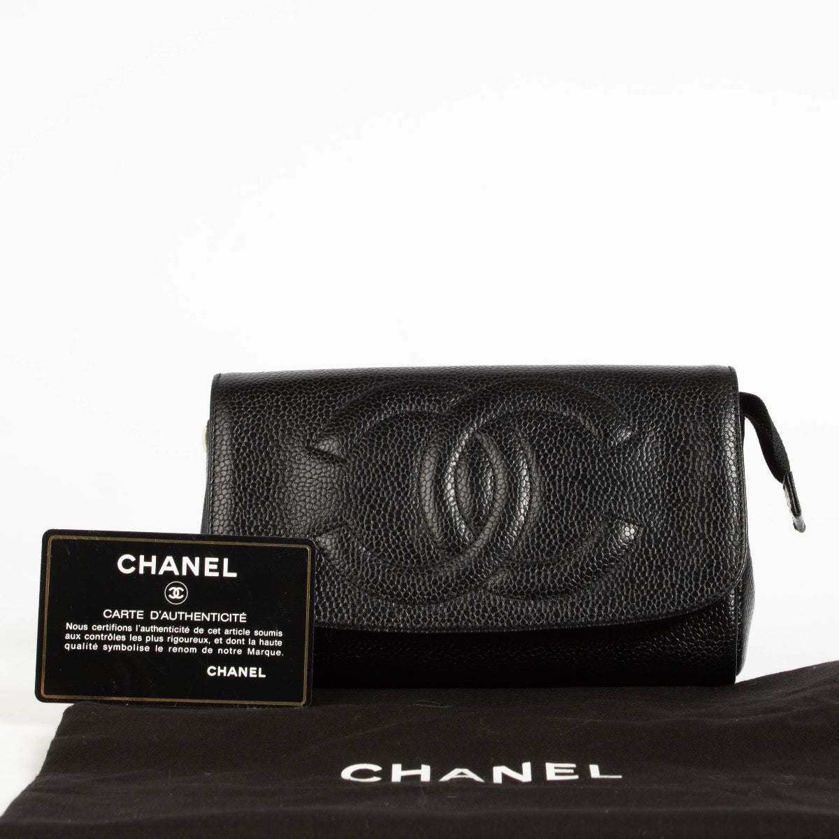 Authentic pre-loved Chanel Black Vintage Clutch on Labellov.com
