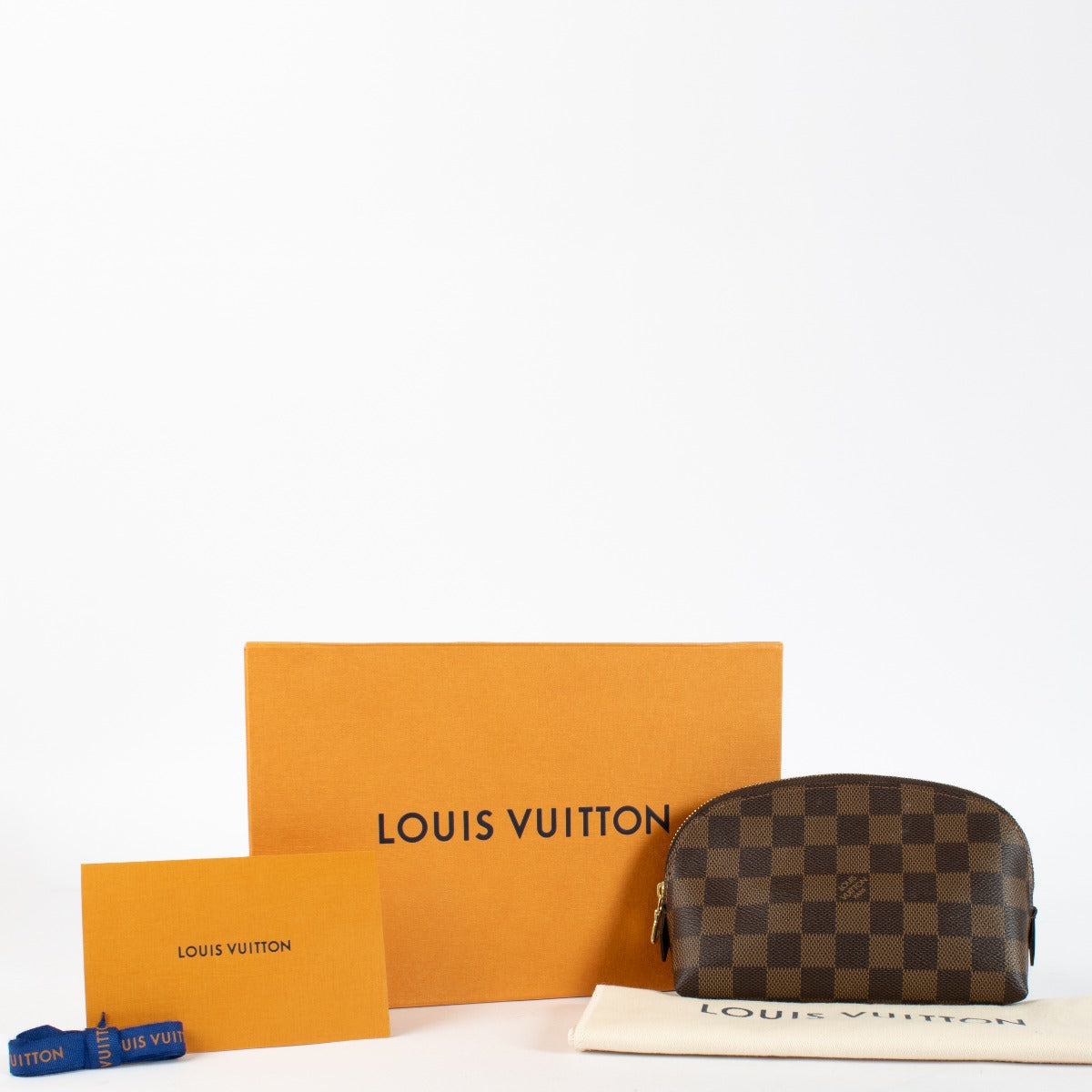Authentic preloved Louis Vuitton Damier Ebene Pouch on Labellov.com