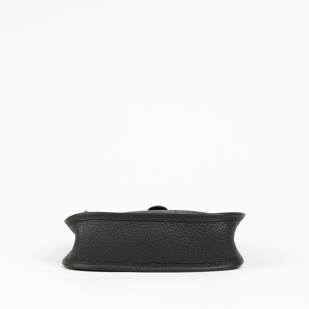 Shop this 100% authentic Hermès Evelyne 16 Black Clemence GHW Bag at Labellov.com