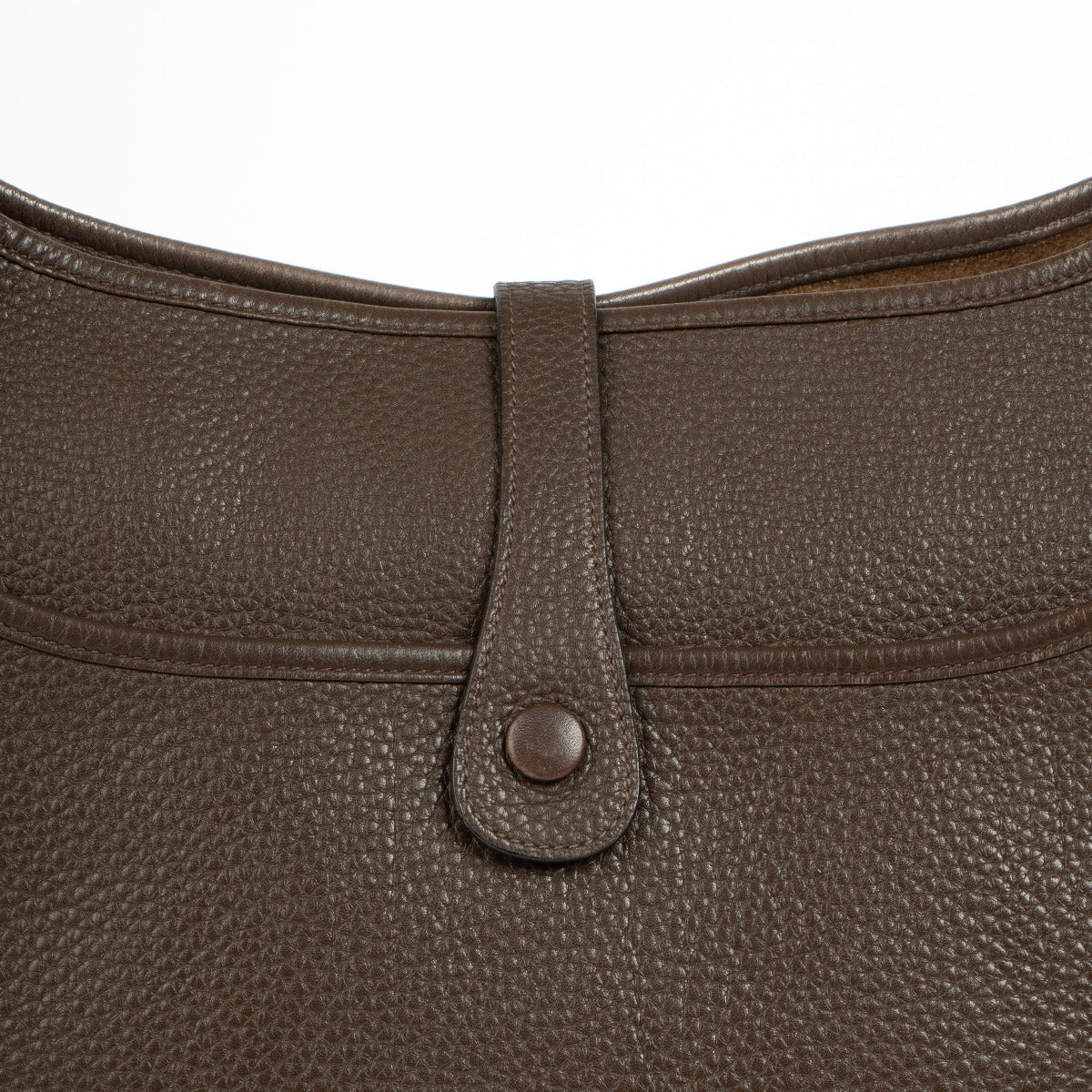 Shop this 100% authentic Hermès Evelyne III 33 Havane Clemence PHW Bag at Labellov.com