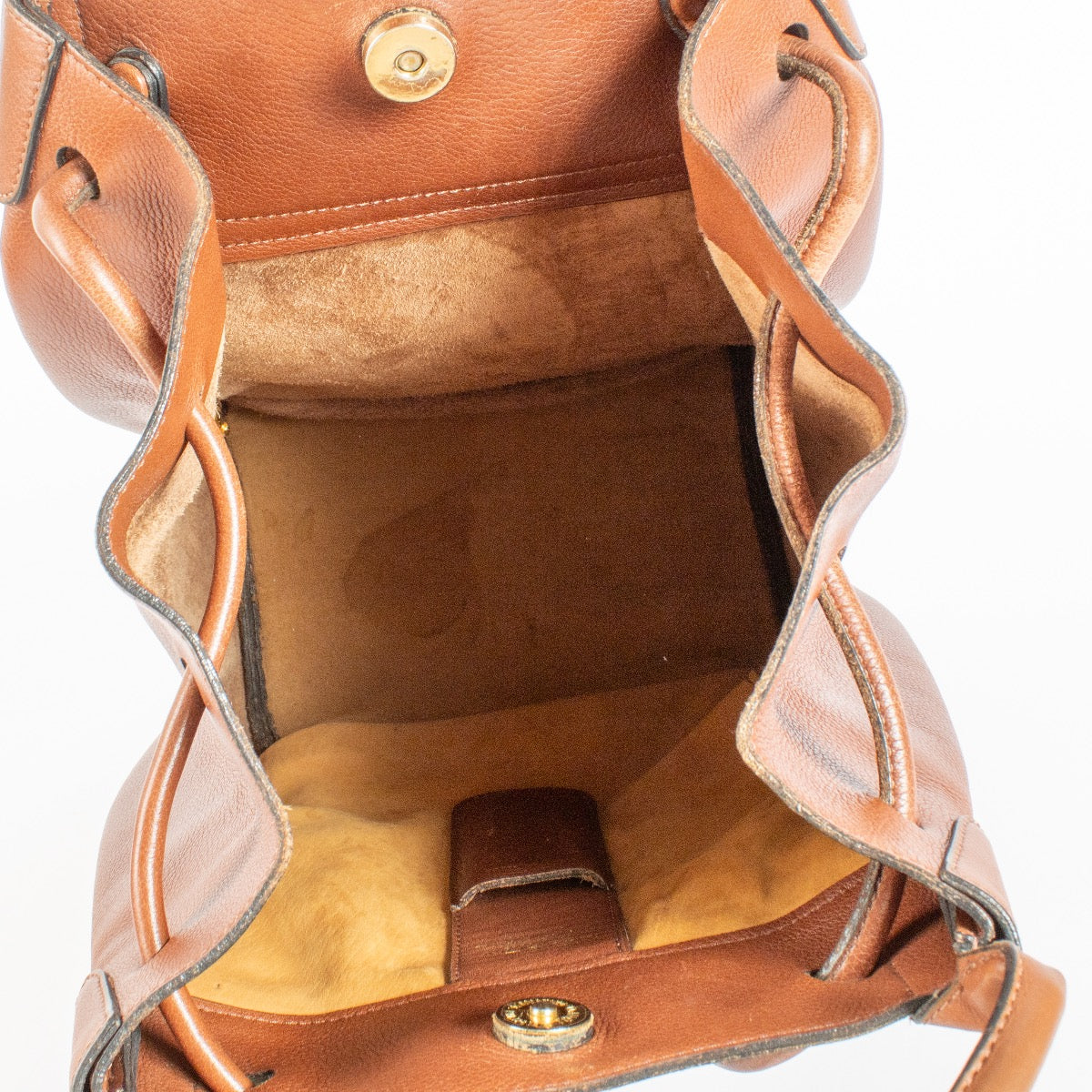 Authentic preloved Delvaux Ravello Canter Equivoque Bag on Labellov.com