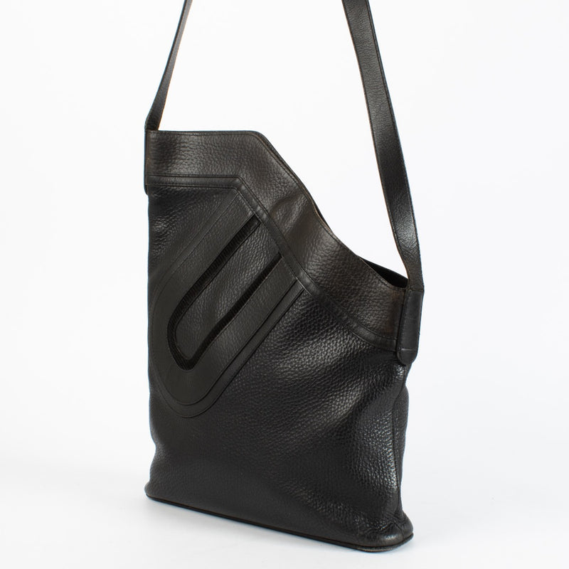 Authentic second hand Black Delvaux Crossbody bag on Labellov.com
