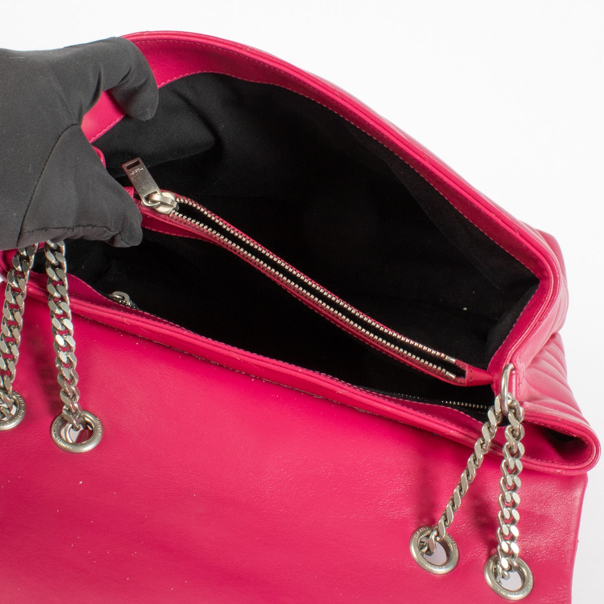 Authentic pre-loved Saint Laurent Pink Medium Loulou Bag on Labellov.com