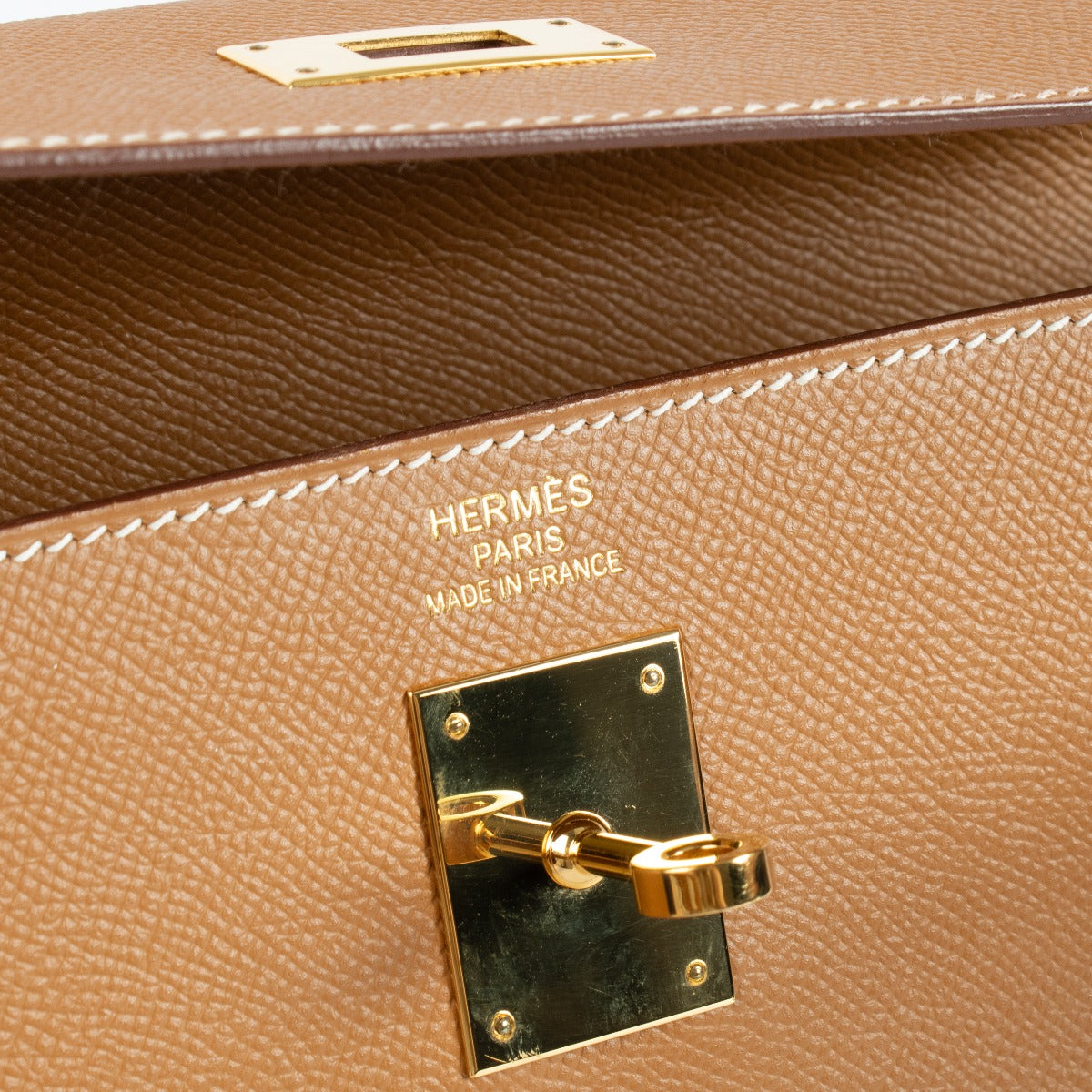 Hermès Kelly 35 Gold Epsom GHW