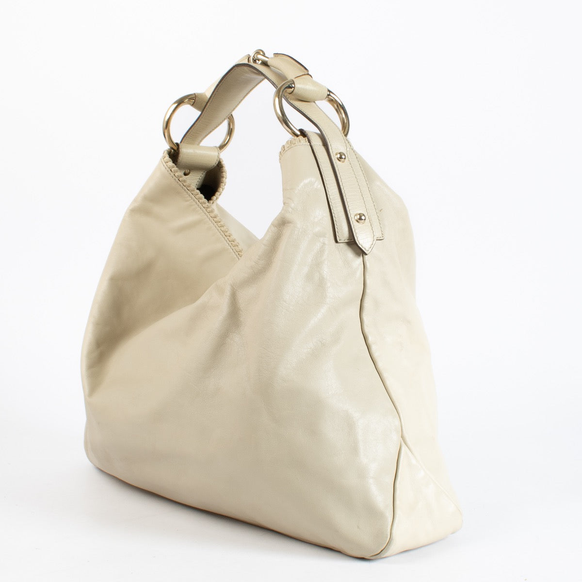 Authentic preloved Gucci Beige Horsebit Hobo Bag on LAbellov.com