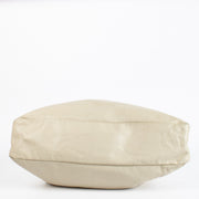 Authentic preloved Gucci Beige Horsebit Hobo Bag on LAbellov.com