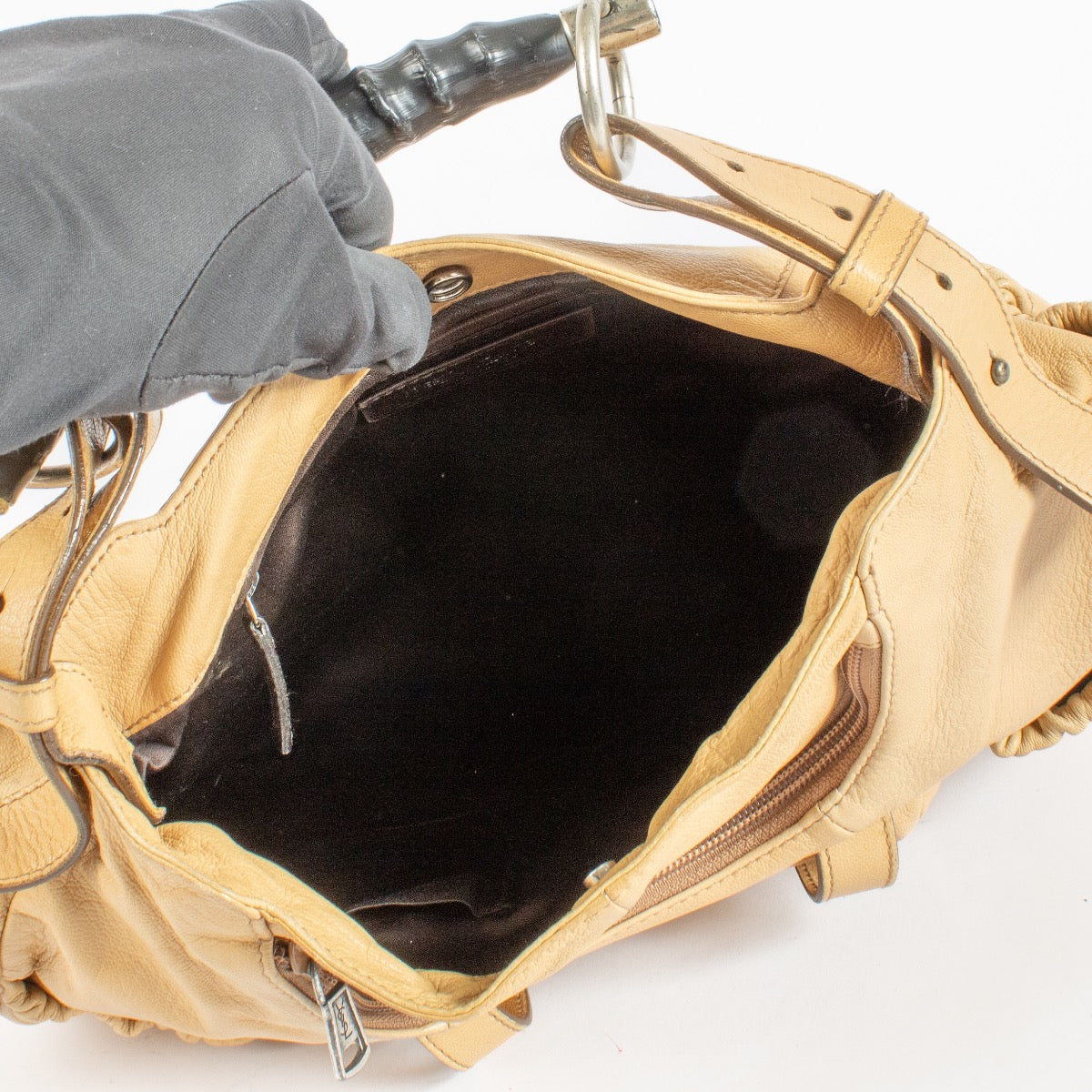 Authentic Second Hand Saint Laurent Beige Front Pocket Mombasa Bag on Labellov.com