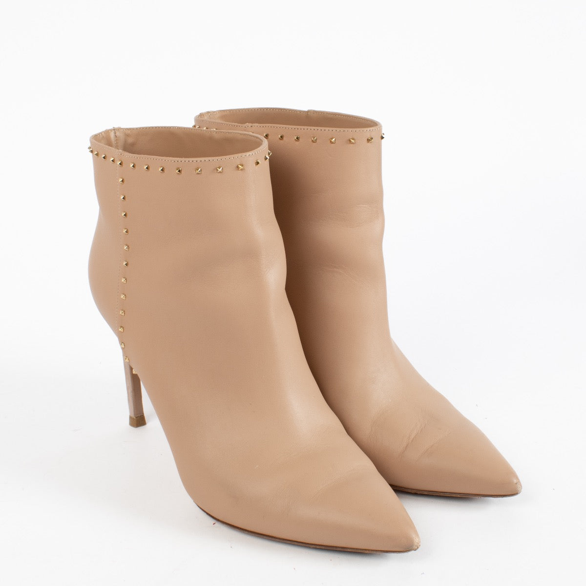 Authentic Second Hand Valentino Garavani Ankle Boots - Size 41 on Labellov.com