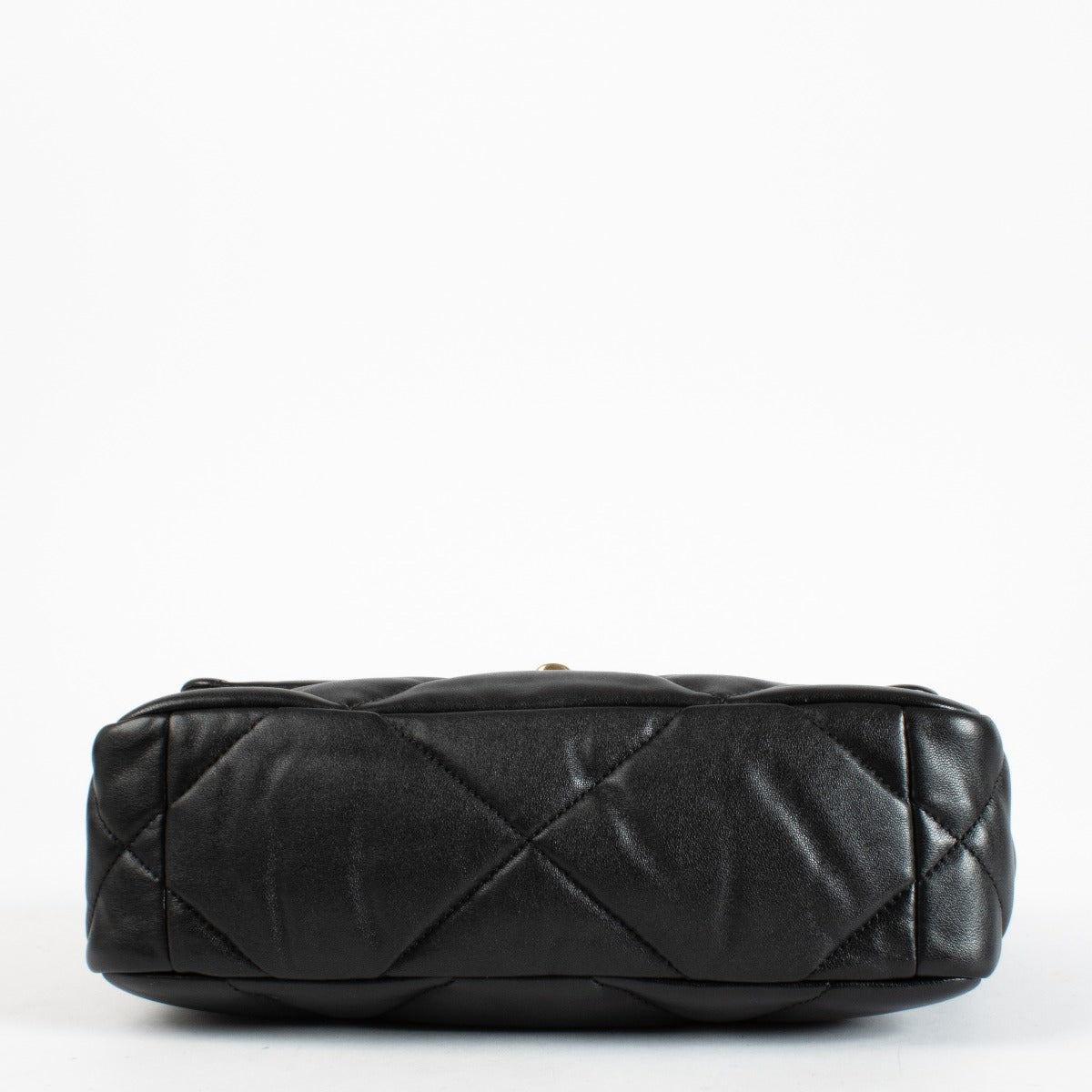 Sac Chanel 19 moyen en agneau noir brillant Chanel