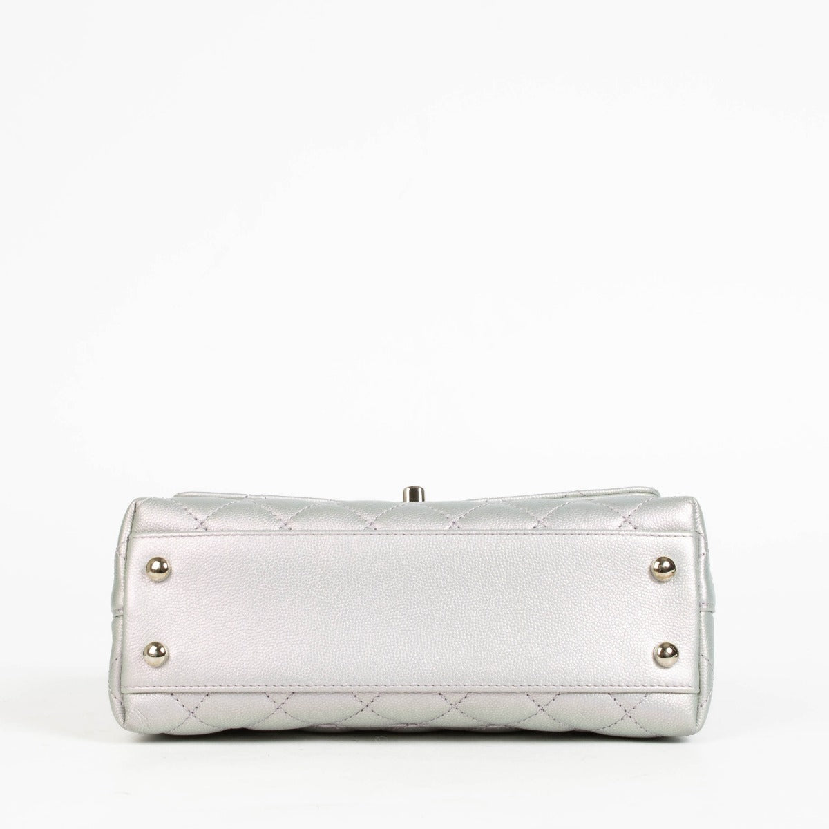 Authentic pre-loved Chanel Small Coco Handle Bag Iridescent Caviar on Labellov.com