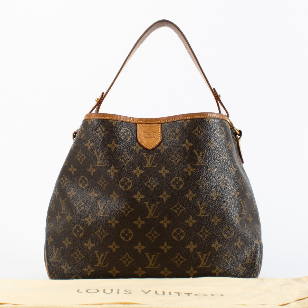 Authentic Second Hand Louis Vuitton Delightful Shoulder bag on Labellov.com
