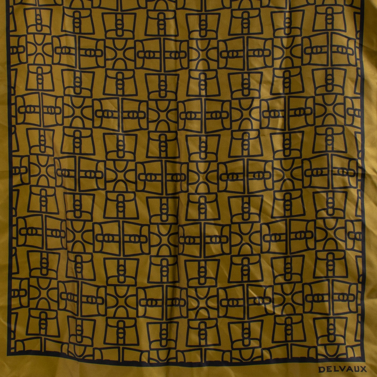 Authentic Second Hand Delvaux Brillant Print Scarf on Labellov.com