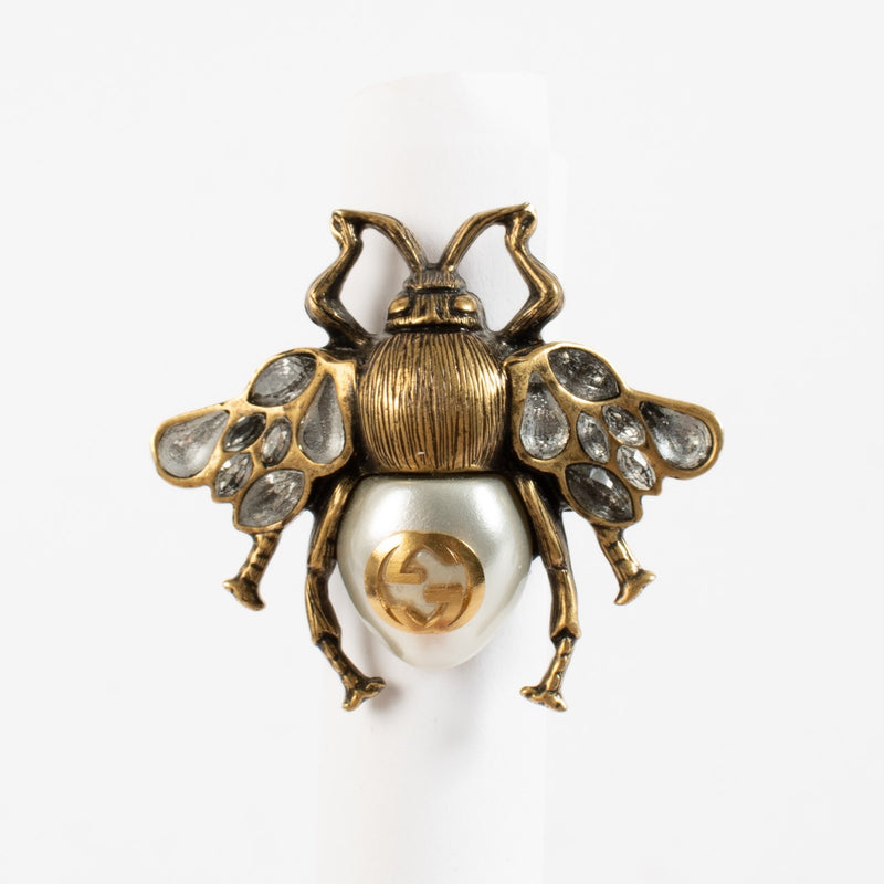 Authentic Second Hand Gucci Crystal Bee Ring on Labellov.com
