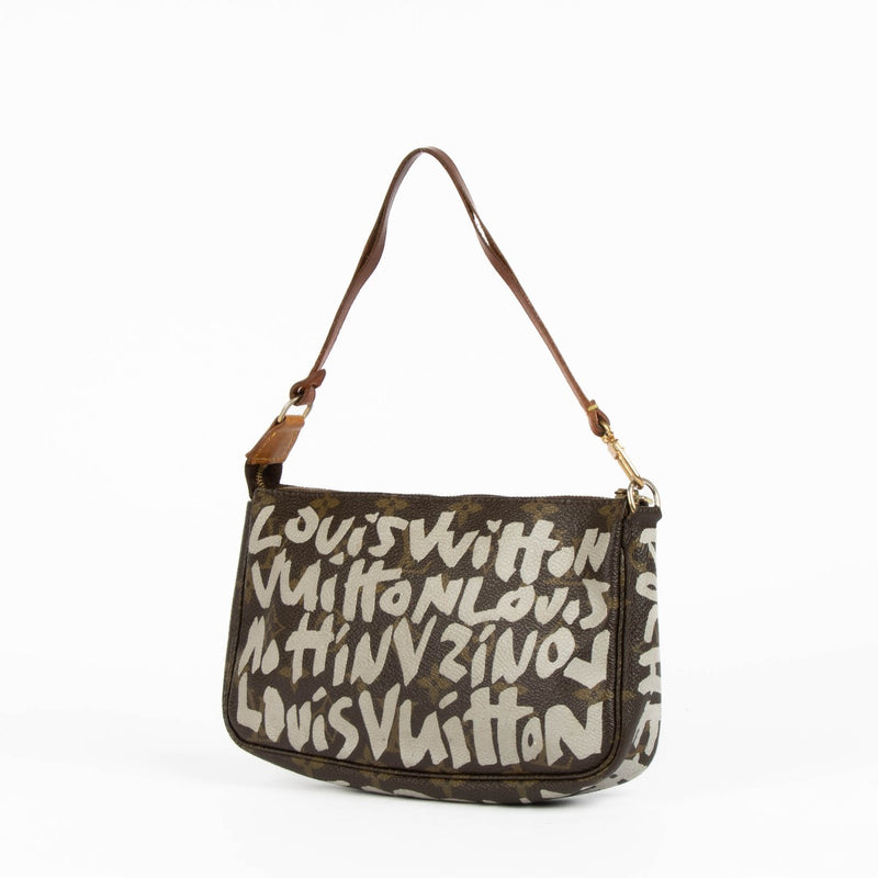 Shop this 100% authentic Louis Vuitton Monogram Stephen Sprouse Graffiti Pochette at Labellov.com