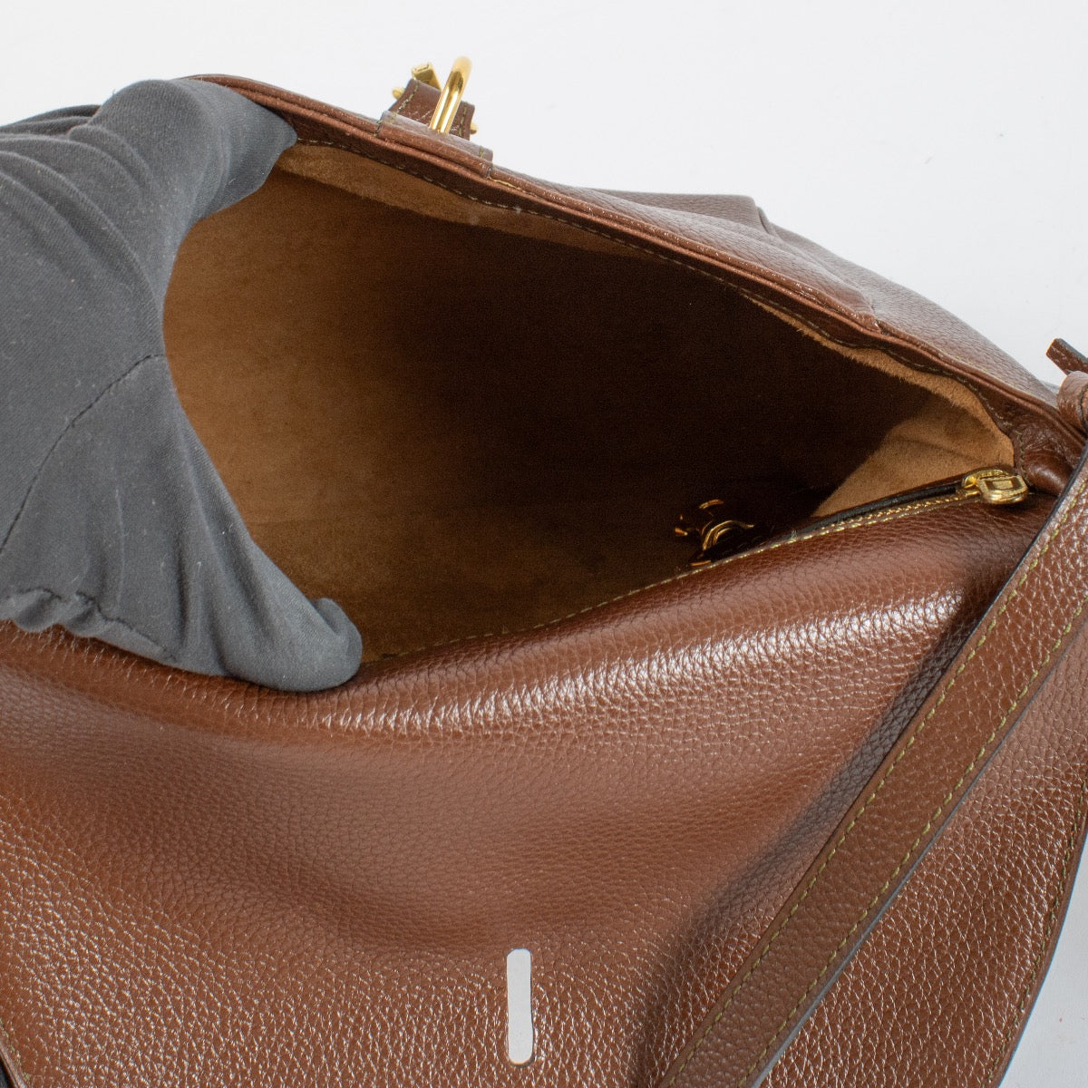 Authentic Second Hand Delvaux Brown Rubis Shoulder Bag on Labellov.com