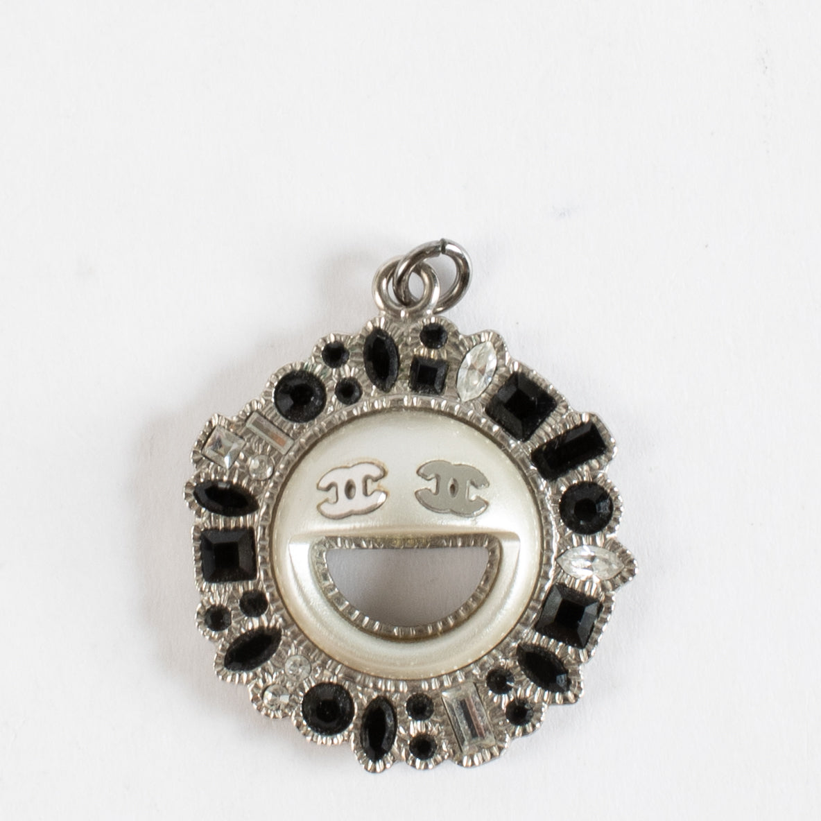 Chanel 16K Smiley Kristallen Hanger