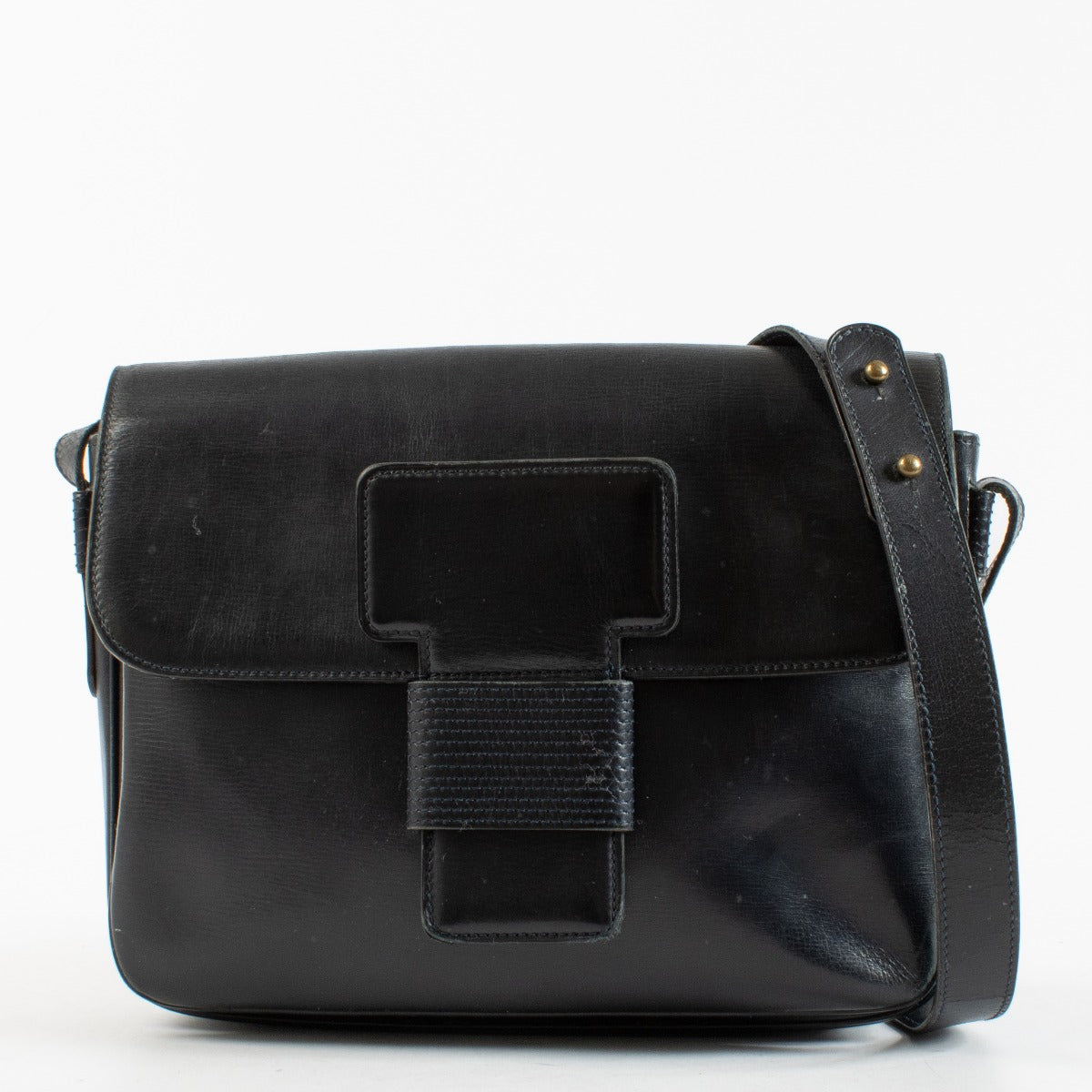 Authentic preloved Delvaux Blue Shoulder Bag on Labellov.com