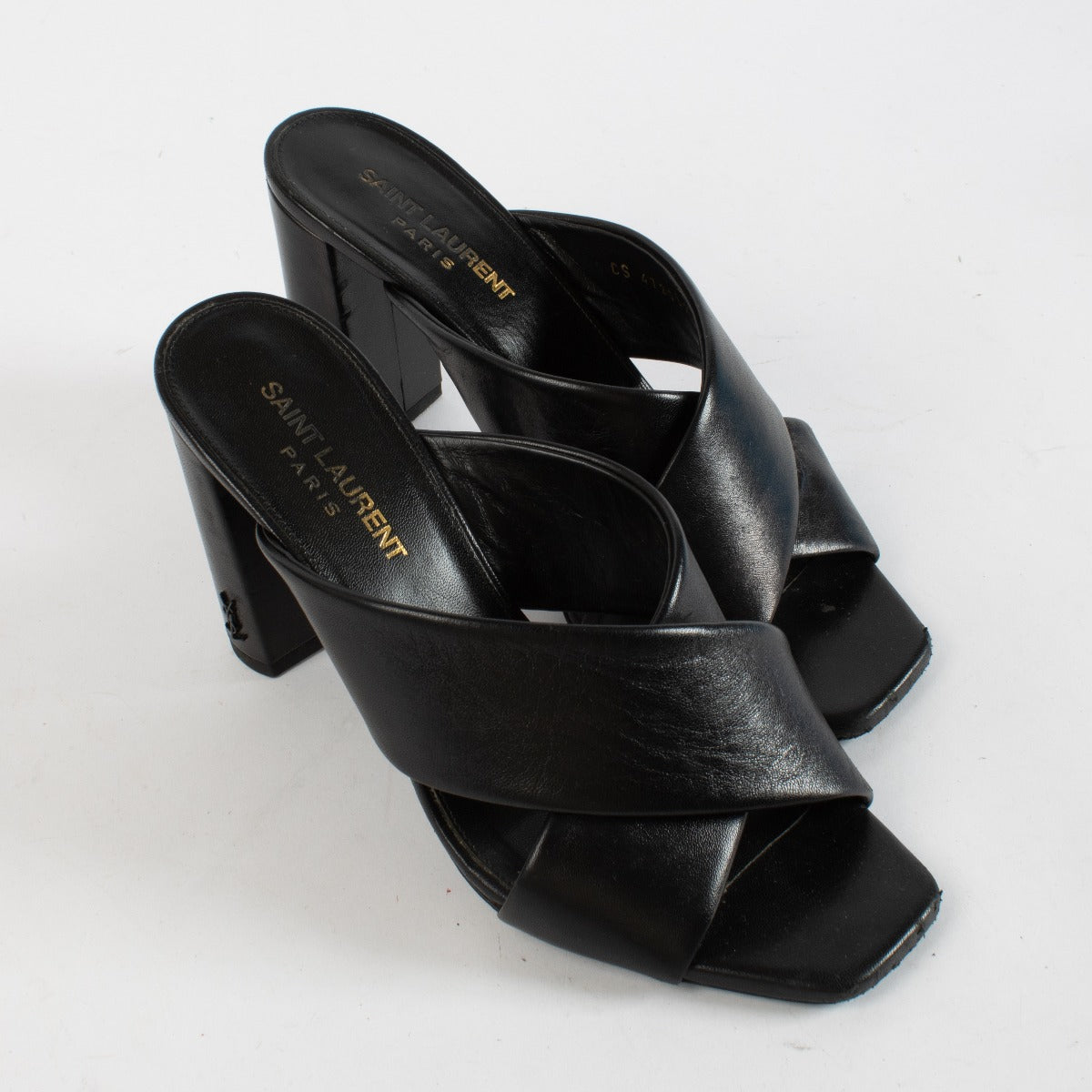 Saint Laurent Loulou black leather mules size 37.5 at Labellov.com