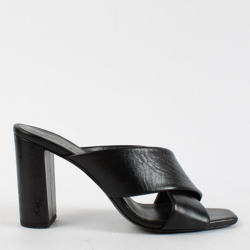 Saint Laurent Loulou black leather mules size 37.5 at Labellov.com