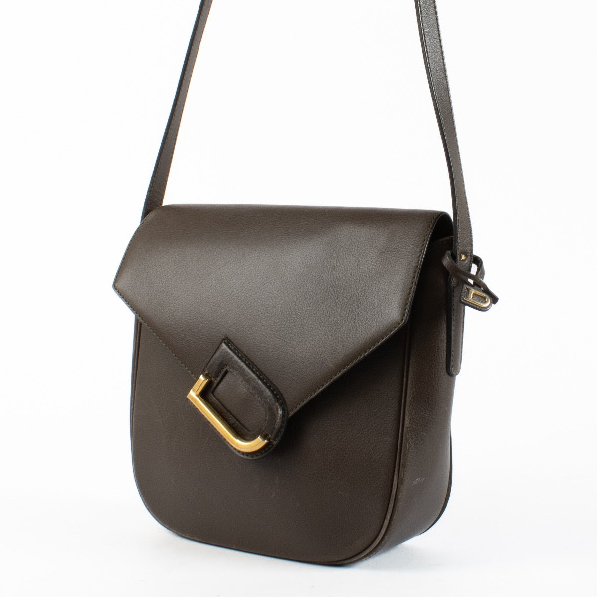 Authentic second-hand Delvaux Brown Diva Crossbody on Labellov.com